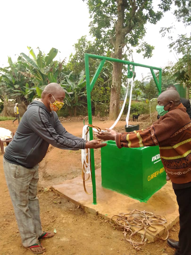 4º Pozo de agua en Kingoue con cliniFUE